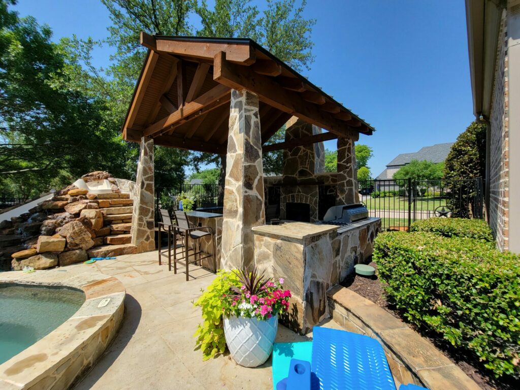 Finding the Best Outdoor Kitchen Location: Factors to Consider