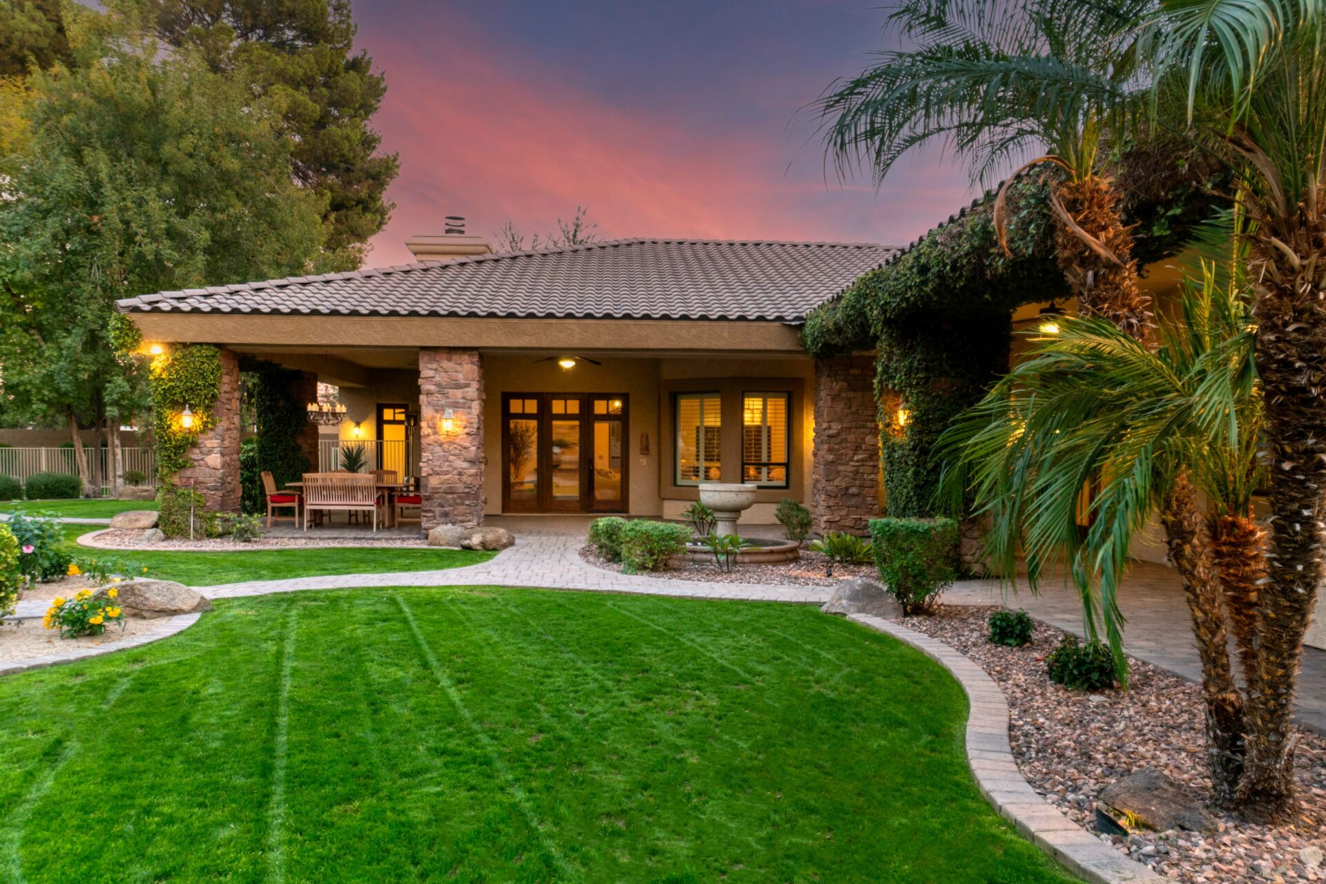 Siding & Exterior Lighting