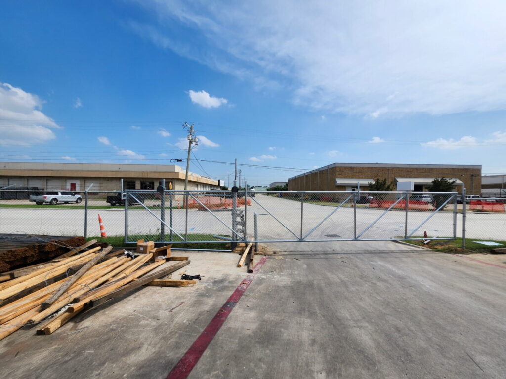DFW Elite Outdoors - Commercial Fencing in Bryan